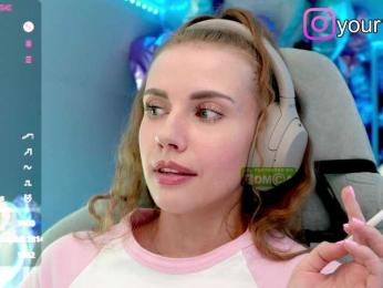 VikkiExtraCheese — Bongacams recorded stream image, 15.07.2025 21:30