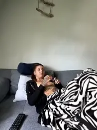 Izy_cute_ — Stripchat recorded stream image, 16.07.2025 10:00