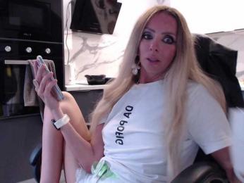 blondalina — Bongacams recorded stream image, 16.07.2025 08:20
