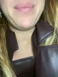 Sweet___Emily — Stripchat recorded stream image, 12.02.2025 15:20