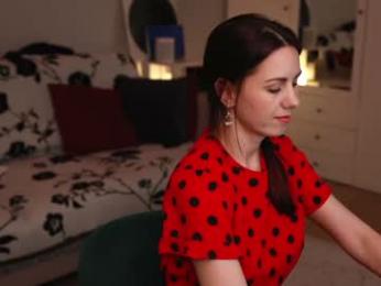 _blackbee_ — Chaturbate recorded stream image, 17.07.2025 10:30