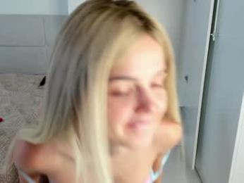 yesonee — Chaturbate recorded stream image, 20.07.2025 04:10