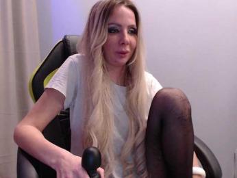 blondalina — Bongacams recorded stream image, 12.02.2025 18:10