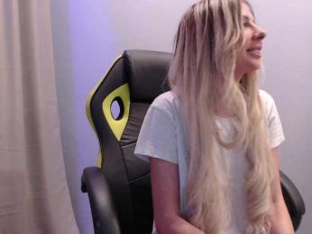 blondalina — Bongacams recorded stream image, 12.02.2025 18:10