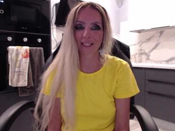 blondalina — Bongacams recorded stream image, 21.07.2025 04:50
