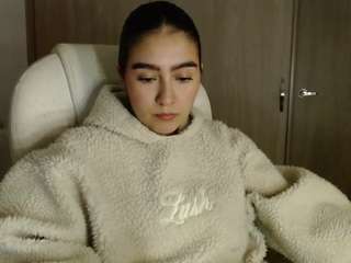 alexyferrer — Camsoda recorded stream image, 12.02.2025 19:30