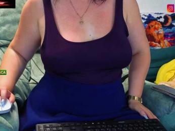 Katniss_K — Bongacams recorded stream image, 21.07.2025 09:10