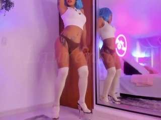 laurensaenz — Camsoda recorded stream screenshot (22 Jul 2025)