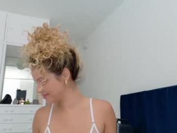 theislandgirl — Chaturbate recorded stream image, 22.07.2025 17:10