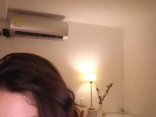 azaleiia — Camsoda recorded stream image, 22.07.2025 23:30