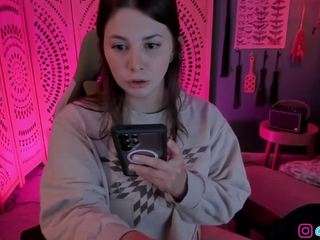 lila-ellis — Camsoda recorded stream image, 23.07.2025 04:50