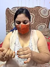 MOM-SUN-COUPLE — Stripchat recorded stream image, 24.07.2025 08:50