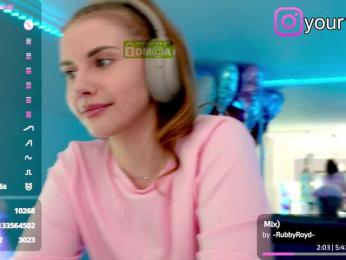 VikkiExtraCheese — Bongacams recorded stream image, 23.07.2025 18:00