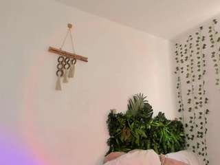 karlyee — Camsoda recorded stream screenshot (24 Jul 2025)