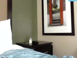 tastethepeach — Camsoda recorded stream screenshot (25 Jul 2025)