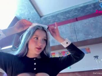 honey_pinkgreen — Chaturbate recorded stream image, 26.07.2025 07:00