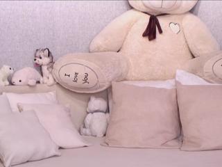 Naomi Bea — Flirt4free recorded stream screenshot (27 Jan 2025)