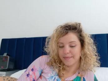 theislandgirl — Chaturbate recorded stream image, 27.07.2025 14:40