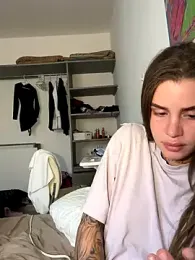 EmiliaCatalina — Stripchat recorded stream image, 27.07.2025 18:40