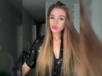 SweetyMia — Bongacams recorded stream screenshot (13 Feb 2025)