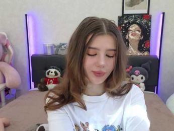 dolly-ll — Bongacams recorded stream image, 29.07.2025 13:20