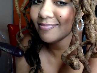 theiconicone — Camsoda recorded stream image, 30.07.2025 04:10