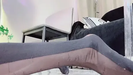 lvy-w — Stripchat recorded stream screenshot (13 Feb 2025)