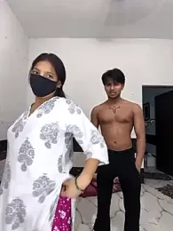 riya190 — Stripchat recorded stream screenshot (31 Jul 2025)