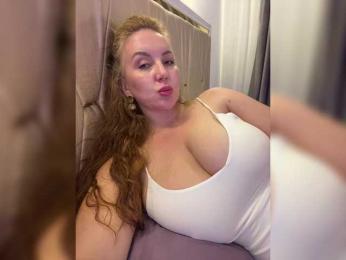 cherryygirl — Bongacams recorded stream image, 31.07.2025 21:00