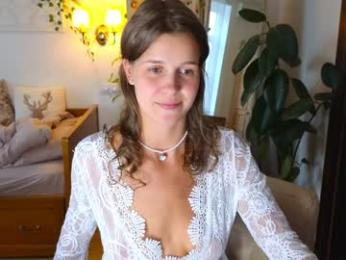 eli_sun — Chaturbate recorded stream image, 01.08.2025 09:00