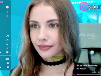 VikkiExtraCheese — Bongacams recorded stream image, 01.08.2025 16:10