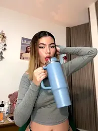 Your_Honeey — Stripchat recorded stream image, 01.08.2025 23:00