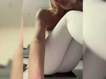 -Molly- — Bongacams recorded stream image, 13.02.2025 13:00