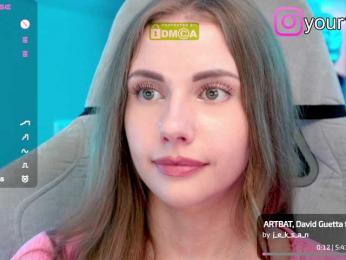 VikkiExtraCheese — Bongacams recorded stream image, 04.08.2025 19:10