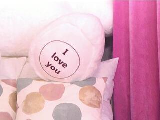 Naomi Bea — Flirt4free recorded stream screenshot (05 Aug 2025)