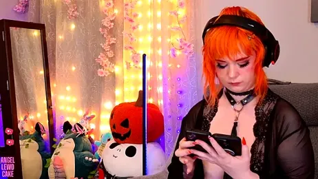 Angel-Lewd-Cake — Stripchat recorded stream image, 05.08.2025 05:30