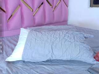 valentinarivas — Camsoda recorded stream image, 05.08.2025 12:30