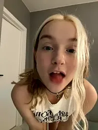Baby_Tiny — Stripchat recorded stream image, 06.08.2025 13:50