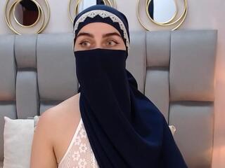 Aliah Manzur — Flirt4free recorded stream screenshot (06 Aug 2025)