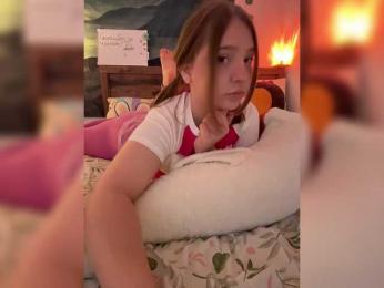 LittleDelora — Bongacams recorded stream screenshot (07 Aug 2025)