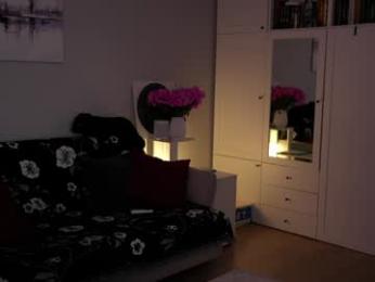 _blackbee_ — Chaturbate recorded stream image, 08.08.2025 11:10