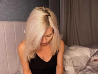 -Molly- — Bongacams recorded stream image, 08.08.2025 10:20