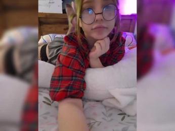 LittleDelora — Bongacams recorded stream screenshot (10 Aug 2025)