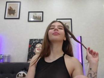 dolly-ll — Bongacams recorded stream image, 10.08.2025 13:20