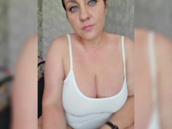 _LEKSA — Bongacams recorded stream image, 11.08.2025 02:20