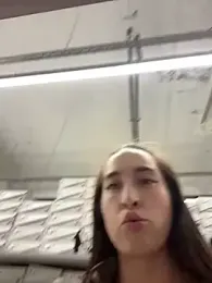 Holly_Play — Stripchat recorded stream image, 11.08.2025 13:00