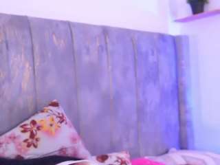 lara-giraldo — Camsoda recorded stream image, 12.08.2025 02:20