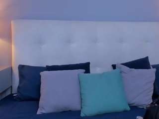 victoria-rouse — Camsoda recorded stream image, 12.08.2025 14:30