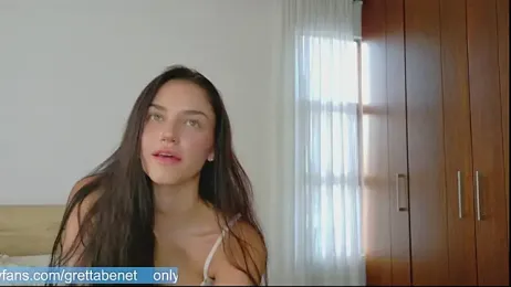 GrettaBenett — Stripchat recorded stream image, 12.08.2025 20:30
