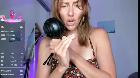 jasminedaze888 — Stripchat recorded stream image, 12.08.2025 20:40